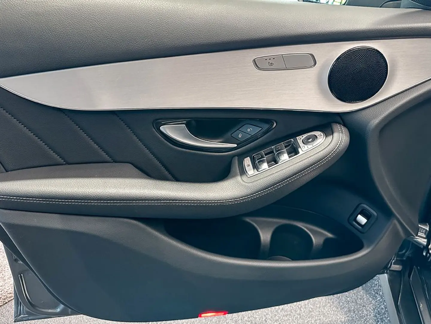 GLC 200 d 4M AMGLi CHROM LED DISTR KEYLESS 360K