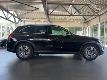 GLC 200 4M AMG Line Advanced Plus Lenkhz DistrOD