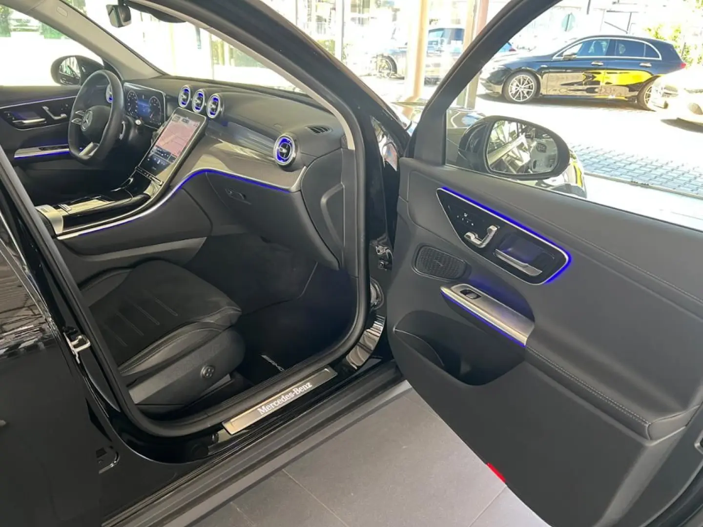 GLC 200 4M AMG Line Advanced Plus Lenkhz DistrOD