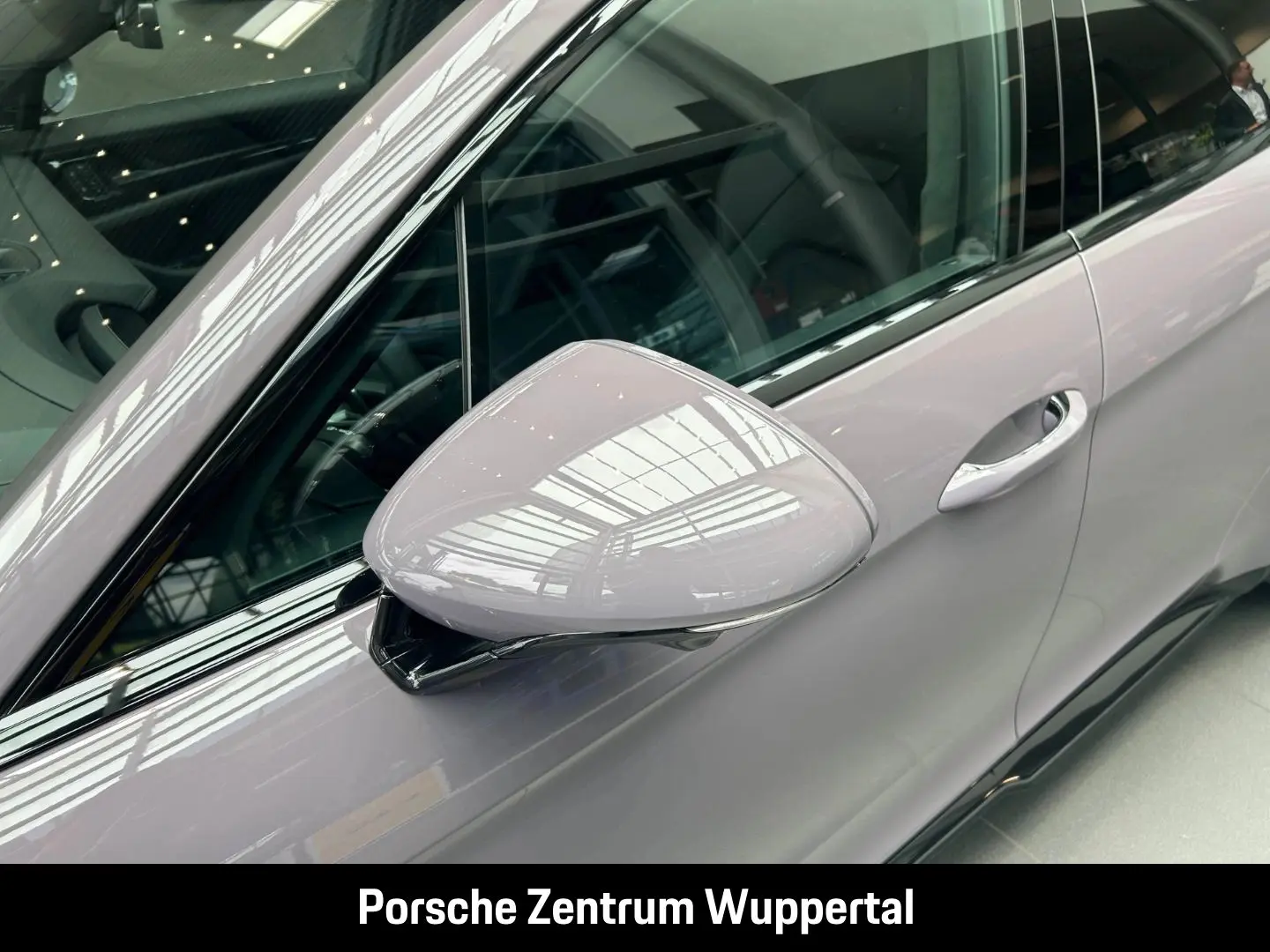 Panamera 4 E-Hybrid  SportDesign  21