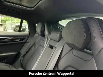 Panamera 4 E-Hybrid  SportDesign  21