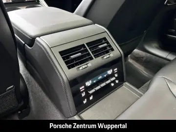 Panamera 4 E-Hybrid  SportDesign  21