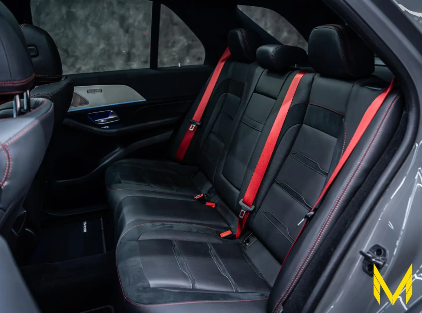 GLE 53 AMG HY4M  MY25 NIGHT LM22 AGA AIR AHK DIS