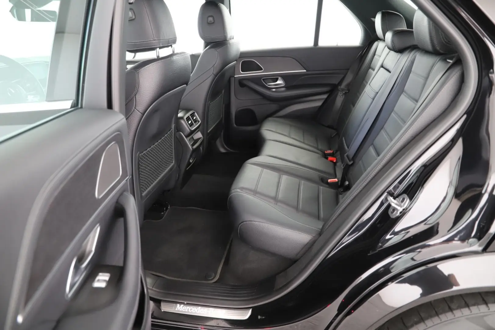 GLE 300 d 4M AMG Line Exclusive int LED MBUX Kam