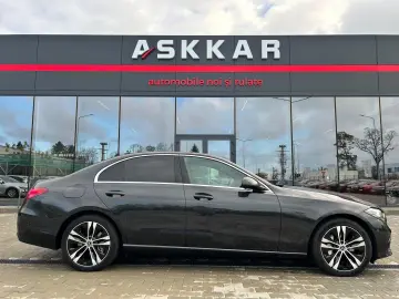 Mercedes-Benz C 300 e 9G-TRONIC 2024