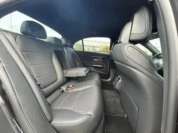 Mercedes-Benz C 300 e 9G-TRONIC 2024