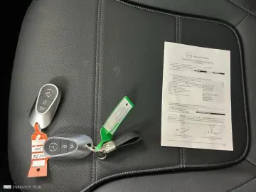 Mercedes-Benz C 300 e 9G-TRONIC 2024