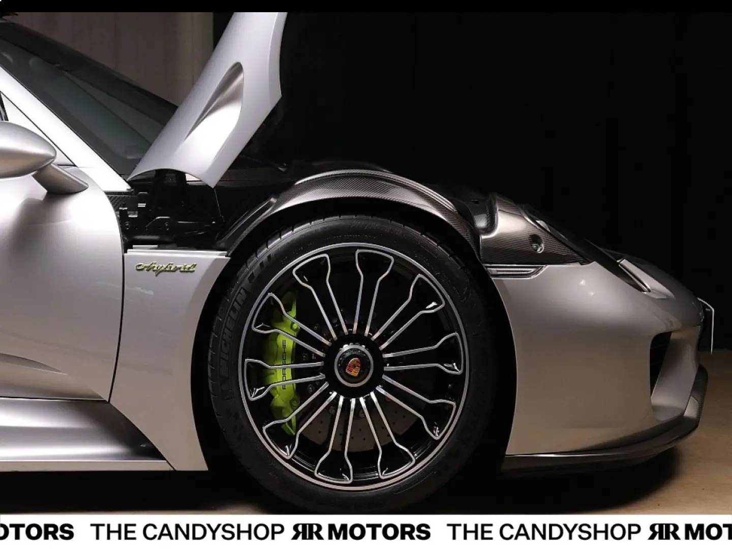 918 Spyder  Perfekt GT-Silber Nr.643 918