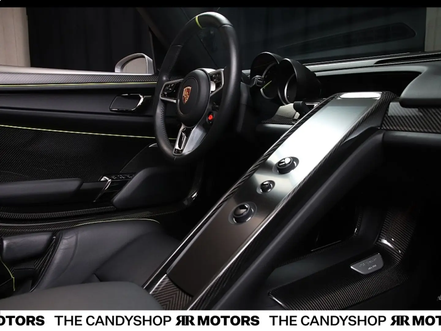 918 Spyder  Perfekt GT-Silber Nr.643 918