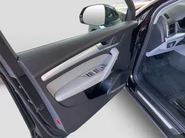 AUDI Q5 45TFSI quattro