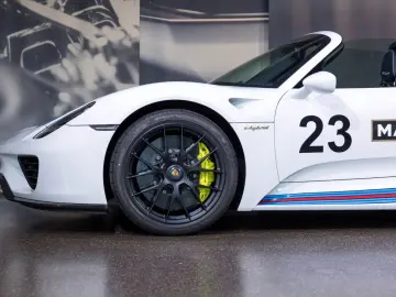 918 SPYDER   LIFTING   CARBON 397 918