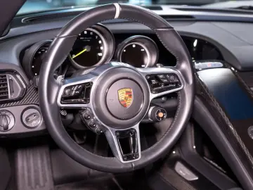 918 SPYDER   LIFTING   CARBON 397 918