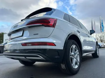 AUDI Q5 45TFSI QUATTRO