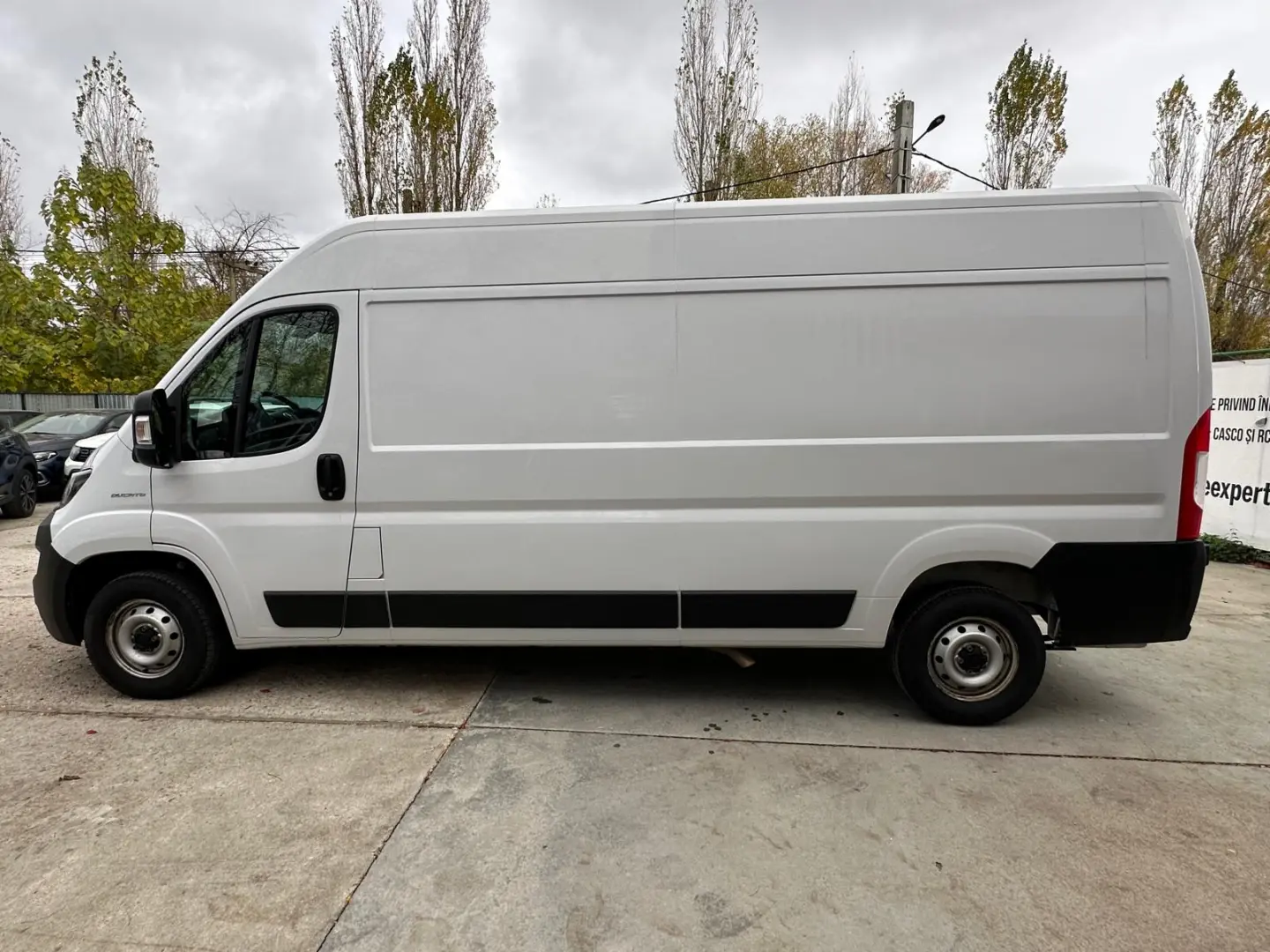 Fiat Ducato Furgone cu motorizare Iveco 2.3 Mjet 140 CP