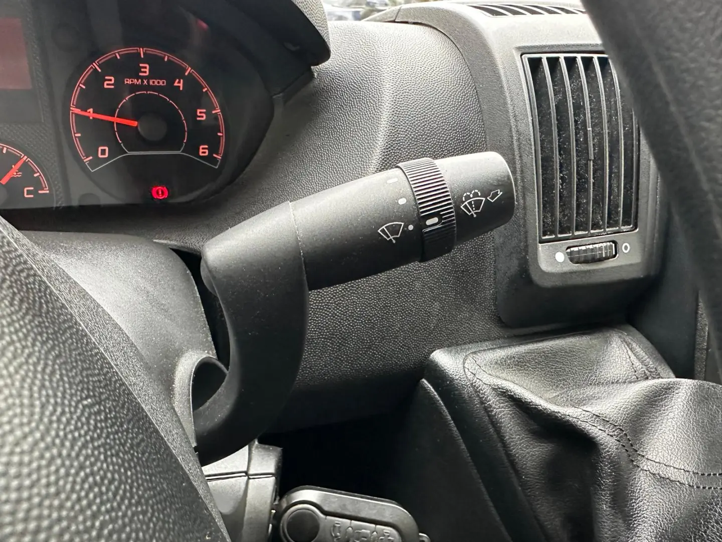 Fiat Ducato Furgone cu motorizare Iveco 2.3 Mjet 140 CP