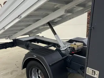 Iveco Daily Doka 35C14 7LOCURI PUNTE DUBLA BASCULABIL