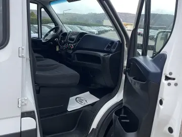 Iveco Daily Doka 35C14 7LOCURI PUNTE DUBLA BASCULABIL