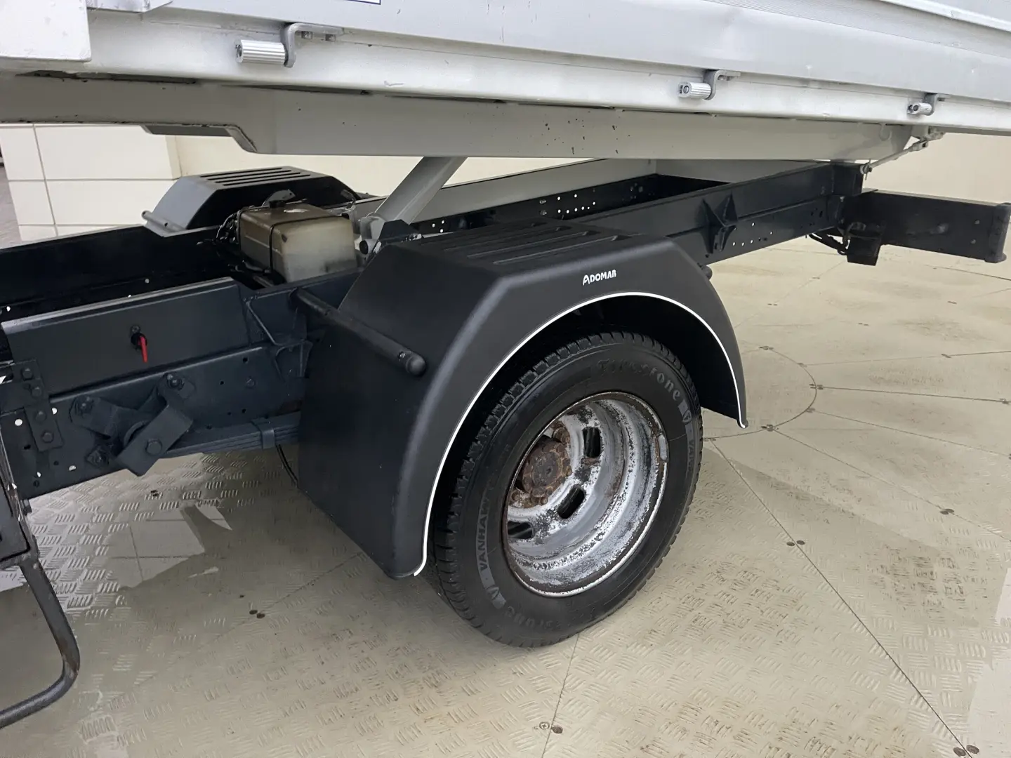 Iveco Daily Doka 35C14 7LOCURI PUNTE DUBLA BASCULABIL