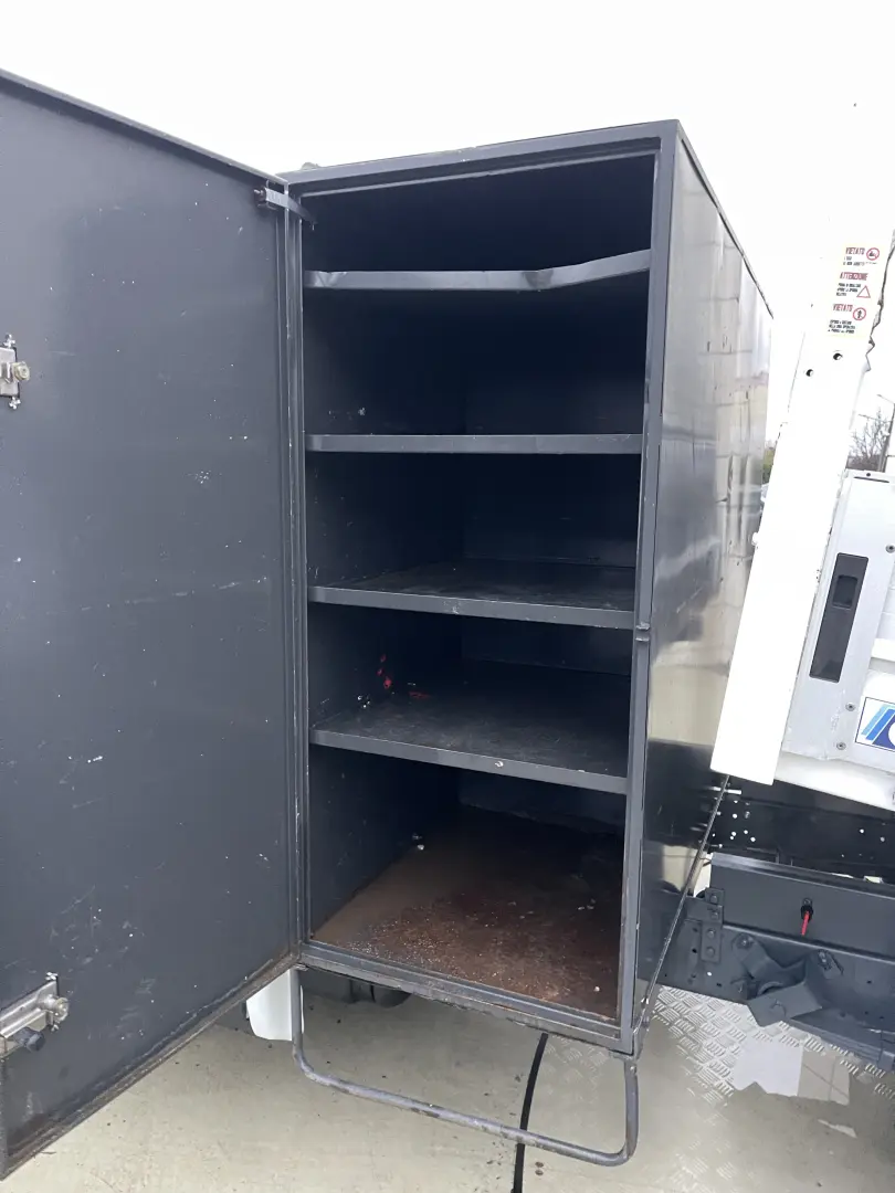 Iveco Daily Doka 35C14 7LOCURI PUNTE DUBLA BASCULABIL