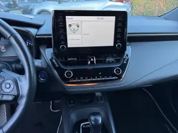 COROLLA TOURING SPORTS TEAM D 1.8L HYBRID AWR