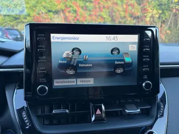 COROLLA TOURING SPORTS TEAM D 1.8L HYBRID AWR