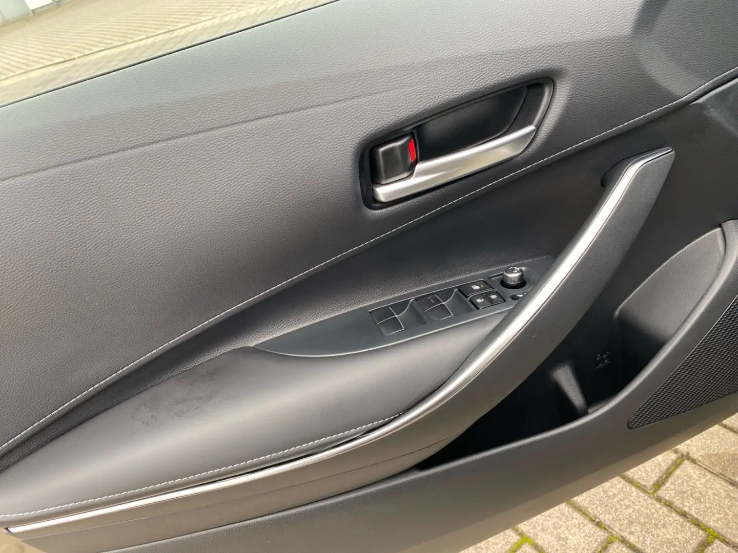 Corolla 1.8 Hybrid TS Team D  Navi LED CarPlay