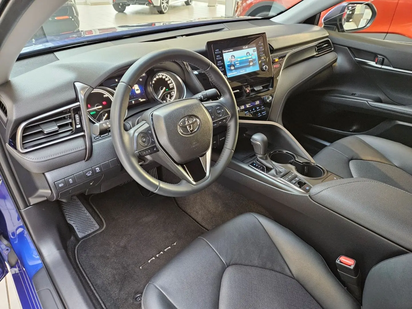 Camry Hybrid Leder Sitzheizung LED PDC