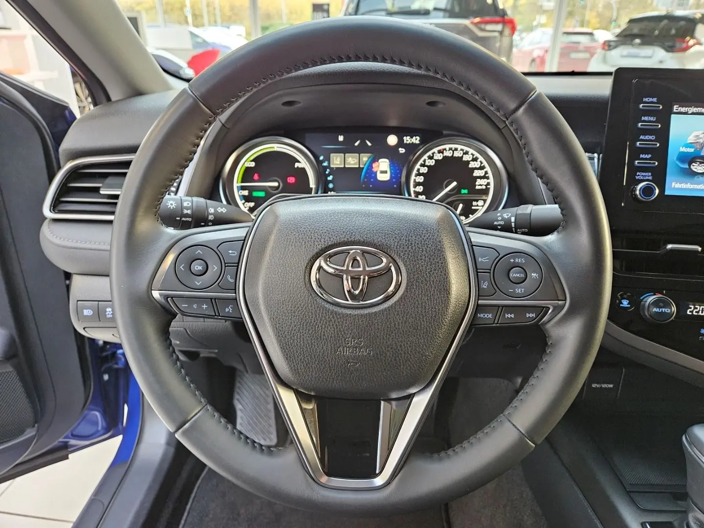 Camry Hybrid Leder Sitzheizung LED PDC
