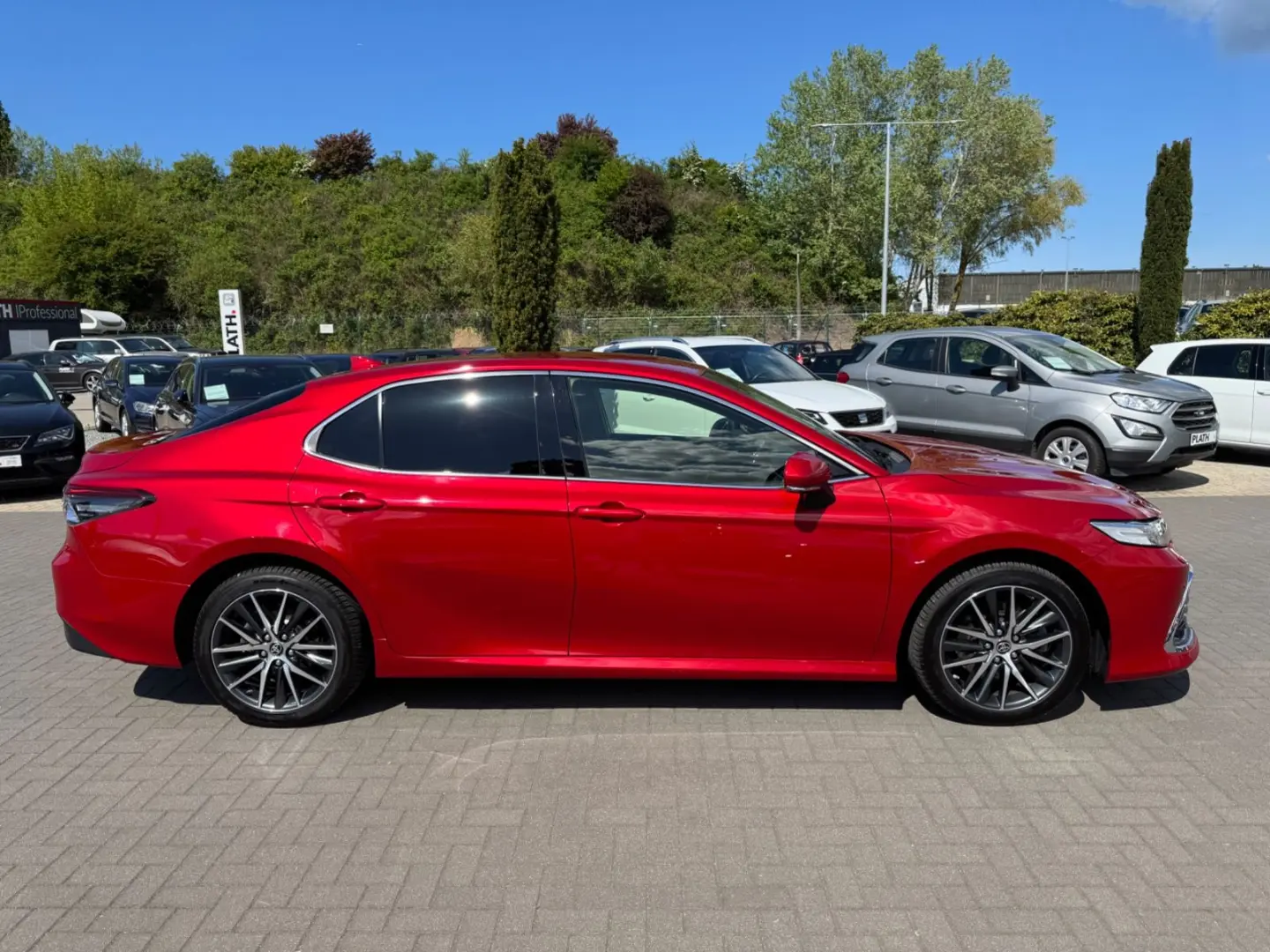 Camry Hybrid Executive