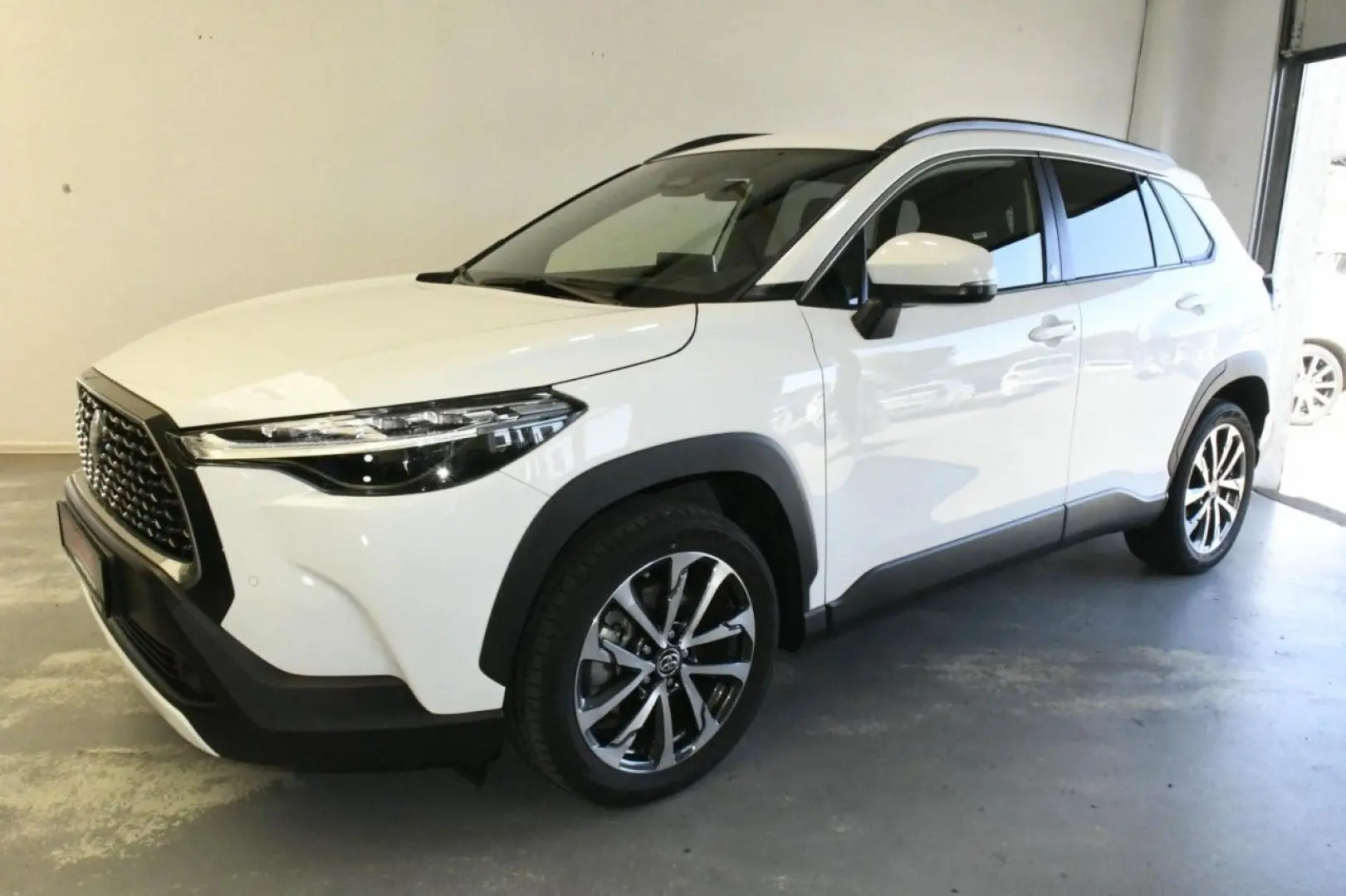 Corolla Cross Hybrid ACC NAV TW CAM AHK KEY