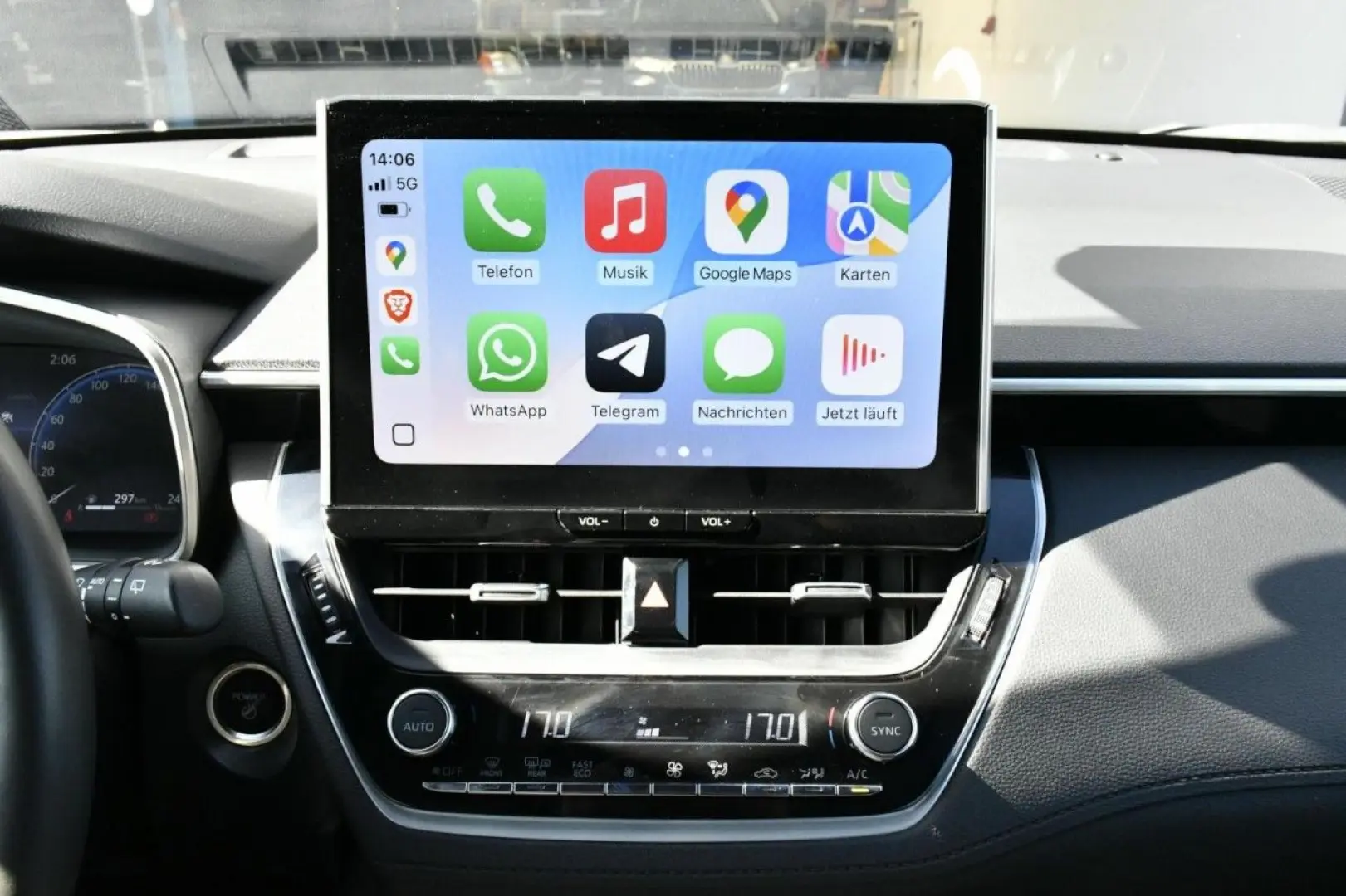 Corolla Cross Hybrid ACC NAV TW CAM AHK KEY