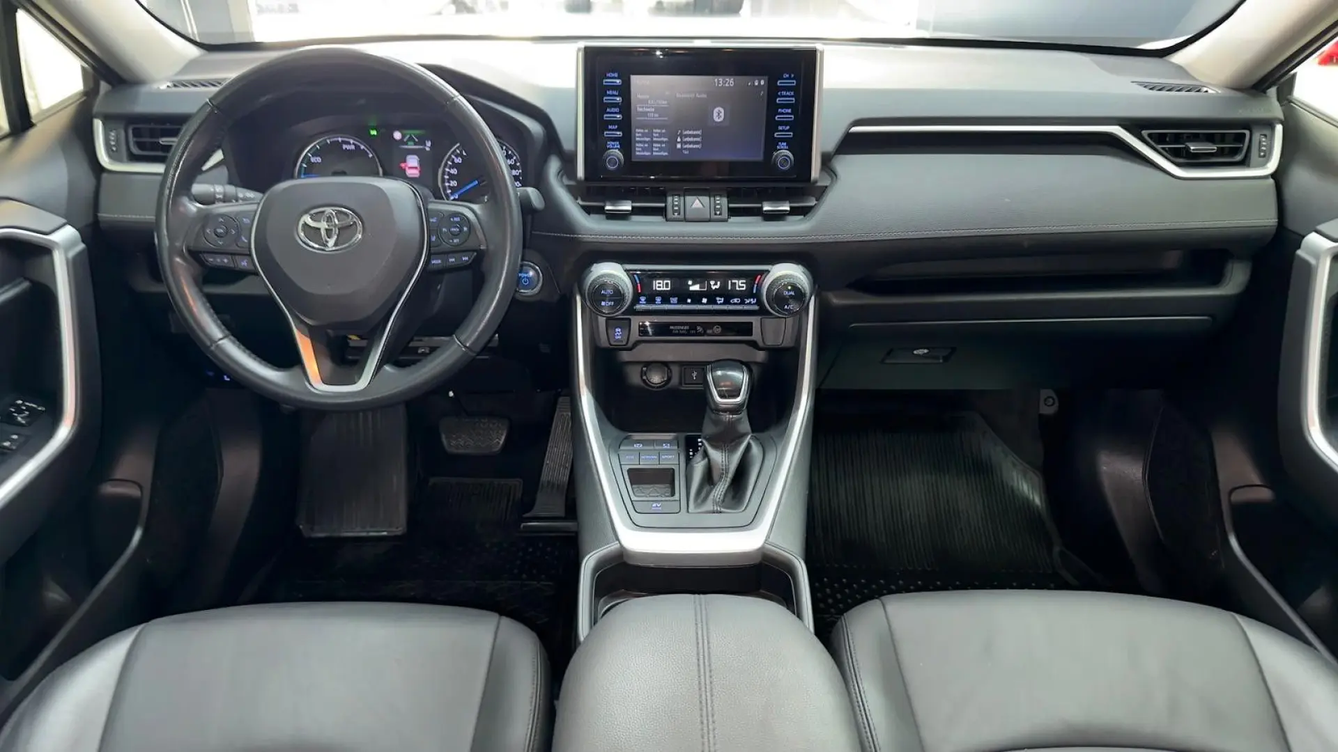 RAV 4 RAV4 Hybrid 4x2 Basis Leder Kamera