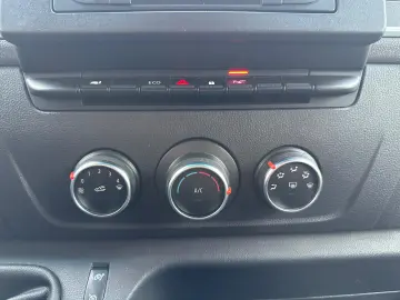 Opel Movano ( Renault Master ) 2.3 cdti 135 CP Euro 6