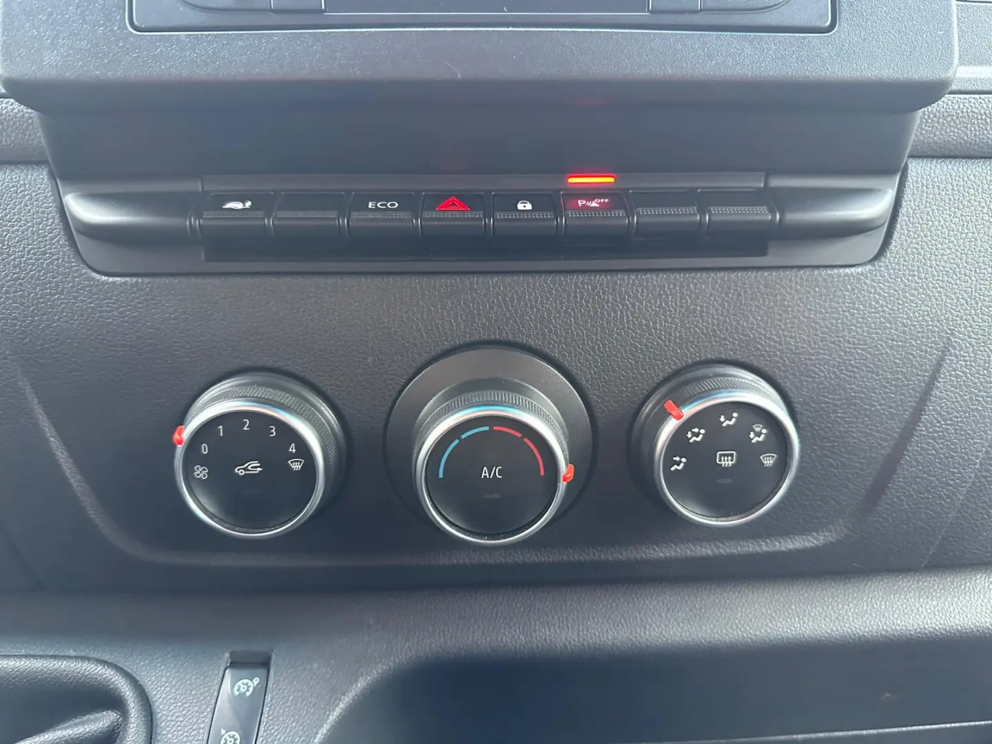 Opel Movano ( Renault Master ) 2.3 cdti 135 CP Euro 6