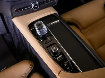 Volvo XC90 T8 Plug In AWD Inscription