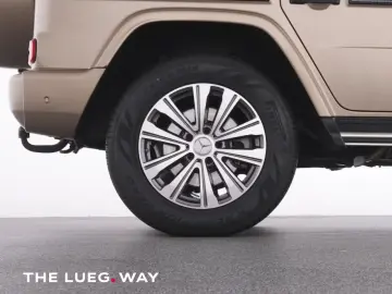 Mercedes-Benz G 500