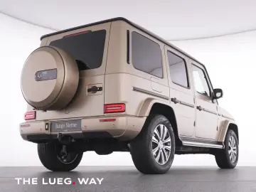 Mercedes-Benz G 500