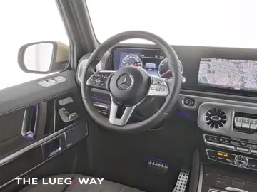 Mercedes-Benz G 500
