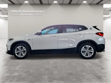 BMW X2 xDrive25e