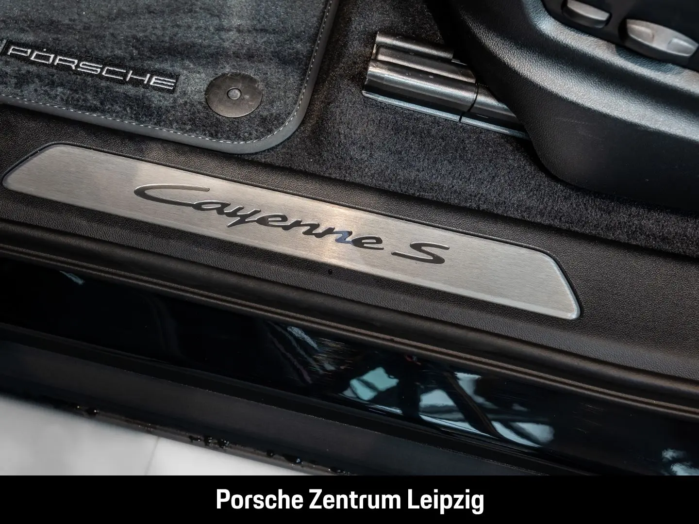 Cayenne S E-Hybrid Sportabgas HeadUp InnoDrive