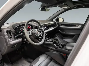 Cayenne E-Hybrid Soft-Close BOSE  Sport Chrono