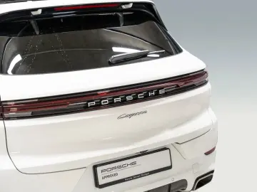 Cayenne E-Hybrid Soft-Close BOSE  Sport Chrono