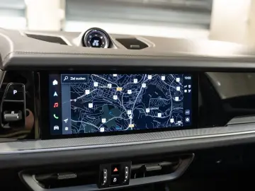 Cayenne E-Hybrid Soft-Close BOSE  Sport Chrono