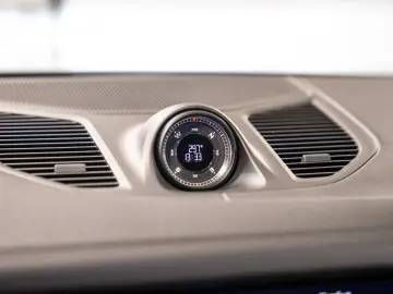 Cayenne E-Hybrid Soft-Close BOSE  Sport Chrono