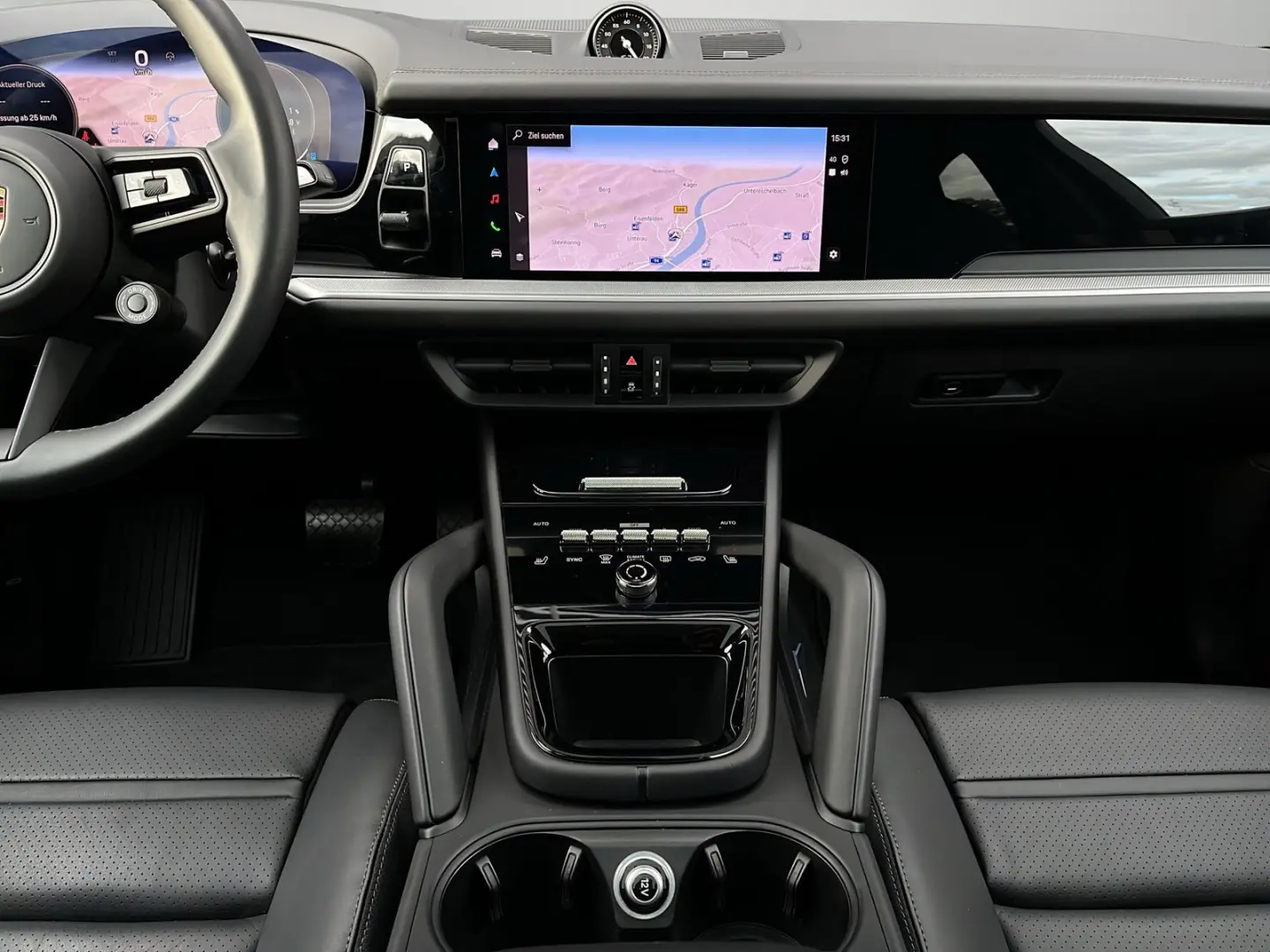 Cayenne E-Hybrid Coupe   Sportabgasanlage   BOSE