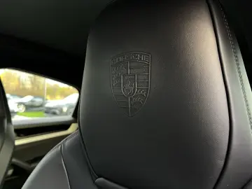 Cayenne E-Hybrid Coupe   Sportabgasanlage   BOSE