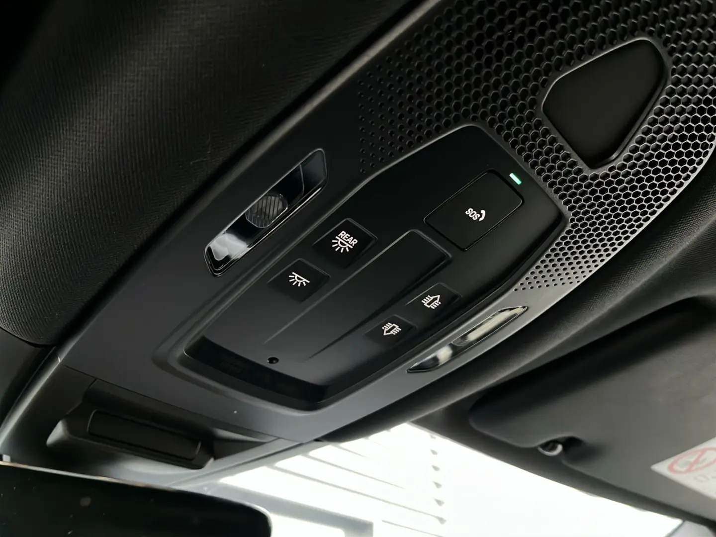 Cayenne E-Hybrid Coupe   Sportabgasanlage   BOSE