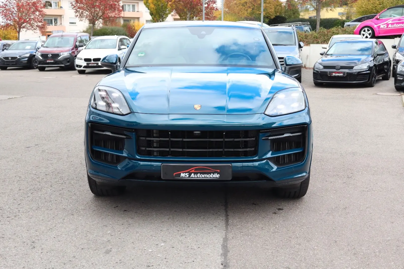 Cayenne Coupe E-Hybrid StandHz_Pano_360 _AHK_21