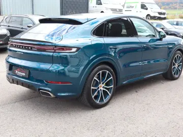 Cayenne Coupe E-Hybrid StandHz_Pano_360 _AHK_21