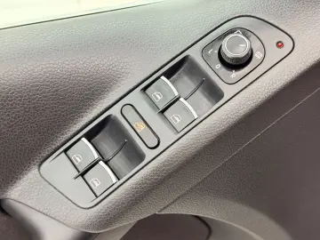 VOLKSWAGEN TIGUAN 2016 2.0D E6 4X4 Garantie 12 Luni Rate Ava